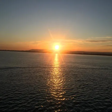 Maniace דירה סירקוזה