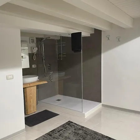 Apartment Maniace *