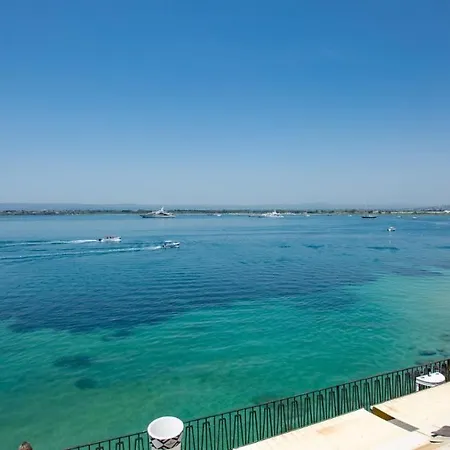 Maniace Apartman Szirakúza